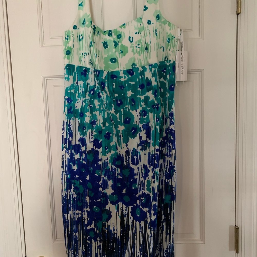 Calvin Klein coattail dress!   Beautiful colors!!
